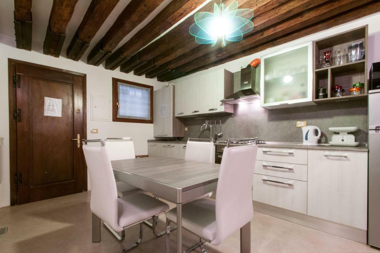 Appartamenti Ca'Giustinian Venetië Buitenkant foto